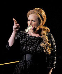 Adele performs at the 2011 VMAs