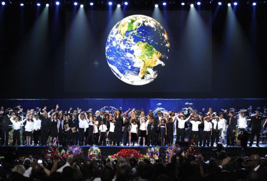 One of the most emotional moments of the televised funeral was the impromptu performance of "We Are The World" and "Heal the World." (Photo property of POOL/RETNA LTD.)