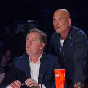 Piers Morgan and Howie Mandel reunite on America's Got Talent