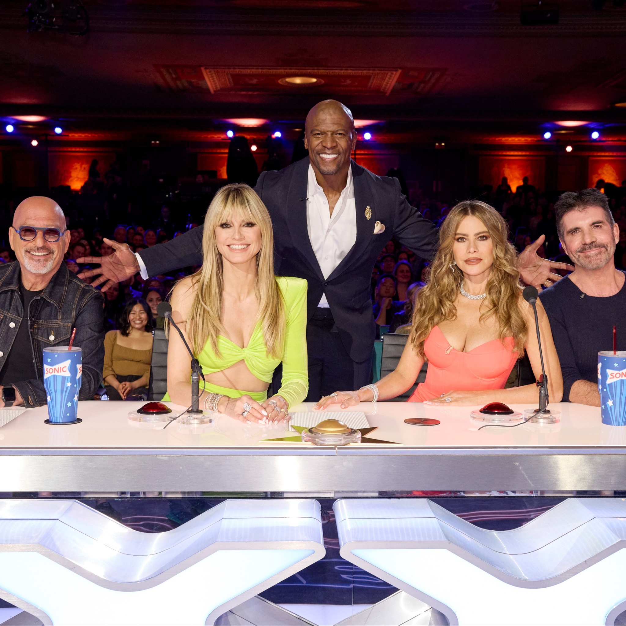 Howie, Heidi, Terry, Sofia, and Simon pose together during a taping of AGT: Season 18 (Photo property of NBC)