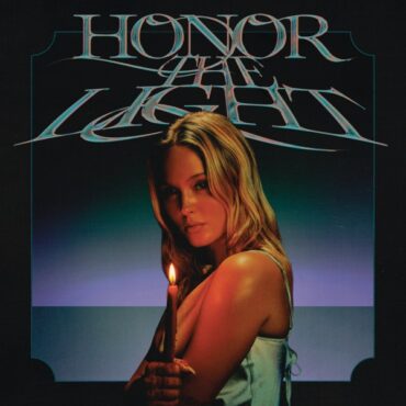 Zara Larsson celebrated the holidays with 'Honor the Light.' (Album cover property of Sony Music Entertainment)
