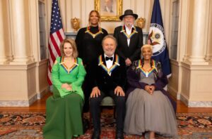 Barry Gibb, Billy Crystal, Dionne Warwick, Queen Latifiah, and Renee Fleming were the latest Kennedy Center Honors inductees. (Photo property of CBS's Mary Kouw)