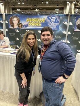 Danielle Fishel gave me an incredible opportunity at the Boy Meets World panel on Friday. One that I will not forget!